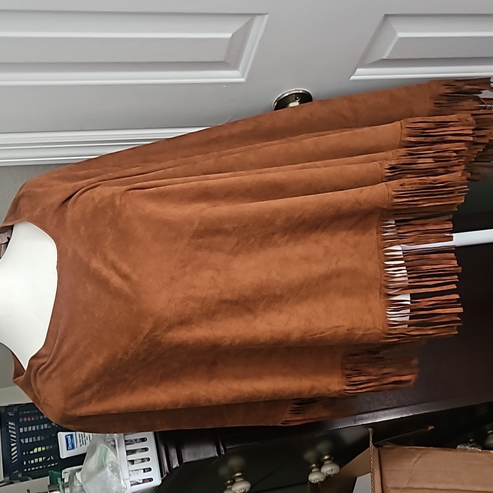 LOOK Womens Solid Color Fringe Poncho One Size Fits All